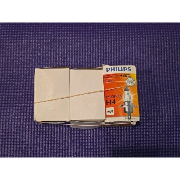 Philips H4 Vision 472 30% More light 12342PRC1 Car headlamp Single 3 Bulbs Three - Picture 1 of 3
